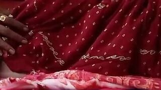 Sonia Sexy in Red Saree XXX Porn Video