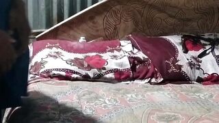 Hot Mature Indian Wife Has Sex