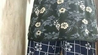 Hot Aunty Took off Her Clothes and Saw Her Hot Figure Indian Hot Desi Aunty