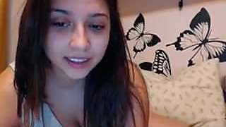 Sameera NRI Bhabhi nude webcam show - Erotic dance