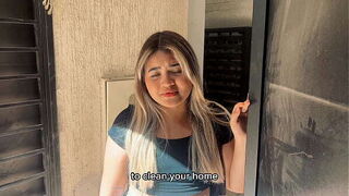 La sirvienta obediente: &oacute_rdenes atrevidas por una jugosa recompensa