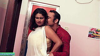 Hot Bhabhi fucked by Naughty Devar! Don'_t touch me