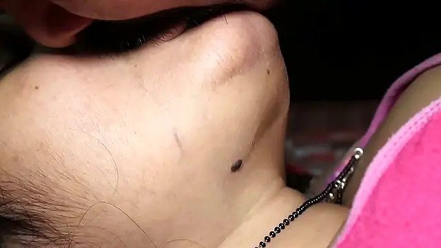 Indian girlfriend fucked by lover before her marriage
