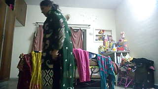 Desi Bhabi Hidden Cam