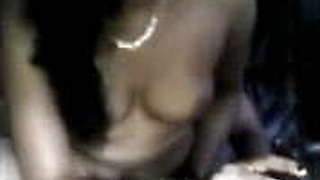 sexy mallu couple palying fucking in car