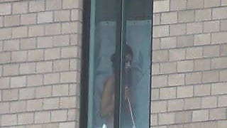 my neighbor no that i watch her