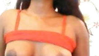 Boy friend leaked his Indian Girl Friend Boobs Clip