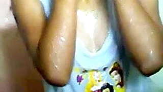 bangla girl fucked in bathroom