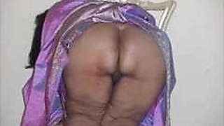 Gaand Marane Wali Aunty 6