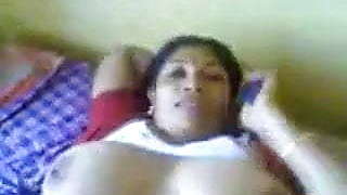 South Indian Kerala Aunty's HUGE Boobs and PUSSY