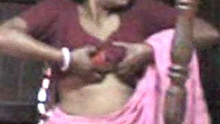 desi aunty in saree boobs press Pussy fingering by neighbor
