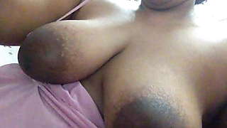 indian milf bitch doing cam fun with online bf-p1