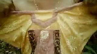 Teen indian girl get fucks in outdoor