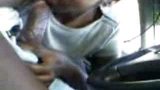 desi-malaysian tamil girl giving bj in car