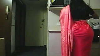 Spying Indian Aunty in the Kitchen - Big Butt Voyeur