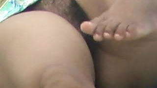 desi aunty hairy pussy spy