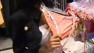 Teen Gets A Quickie In A Botique