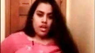 Horny Sexy Paki Teen Is Exposing Her Huge Boobs On Skype