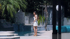 Indian hottie cum dumped