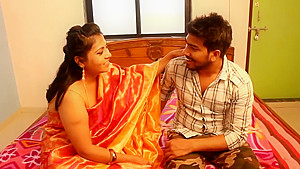 Boy romance with mature aunty