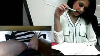 Indian Girl Secretly Masturbating in Info-sys Office