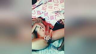 Divya Jab So Ke Uthii To Bht Hawas Me Thi