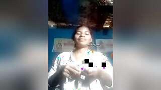 Today Exclusive -desi Girl Shows Her Boobs And Pussy Part 2