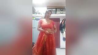 Today Exclusive -bhabhi Shows Her Boobs And Pussy