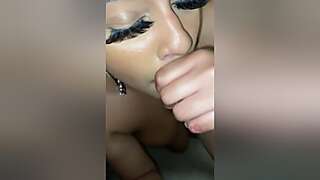 Love When He Nuts On My Pretty Face