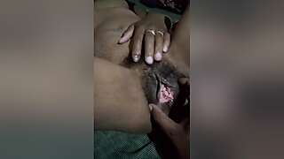 Today Exclusive -wife Pussy Video Record By Hubby