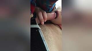 Desconocida Me Chupa Hasta Hacerme Venir En El Autobus Publico!!