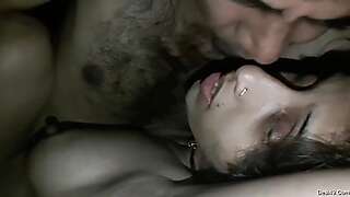 Today Exclusive- Desi Couple Kissing And Fucking