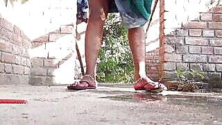 I'm pissing and fingering her cremie pussy,  Indian desi bhabhi pissing and fingering her cremie pussy