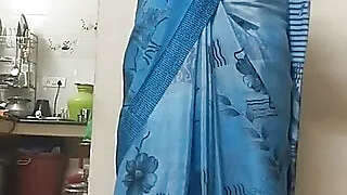 Tamil house wife self nude video
