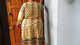 Desi hot maid fucked by hotel owner