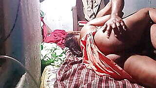 Desi man bangs sexy bhabhi ass