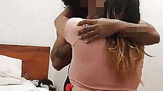 Indian sexyypooja bhabi fucking with boyfriend xxx