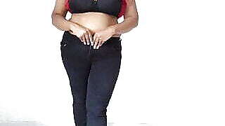 Indian Bigboobs Stepmom Disha Teasing Me in Live Cam Show