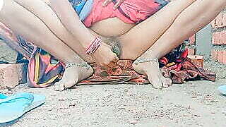Desi village bhabhi first time two brinjal quenches pussy's thirst clair finger fucked in hindi voice