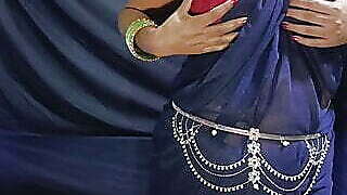 Xxx Indian bhabhi fucked with her neighbour in saree,Desi lover homemade video hot and sexy bhabhi closeup sex