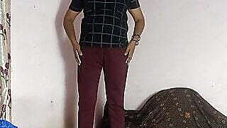 MADHU LAILA desi indian bhabhi strip tease 3