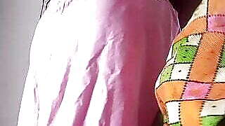 Swetha tamil wife saree strip show