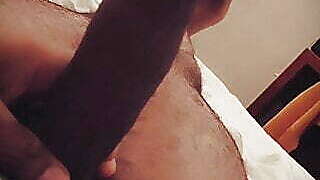 Indian sexy teacher ne student ke lund par oil lgakar chusa