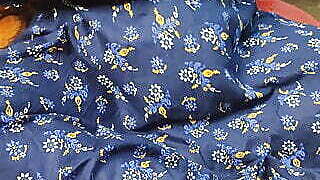 Indian bhabhi Sruti fully Naked and fucking with Cucumber