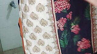 Disha bhabhi fucking with her Devar in bathroom