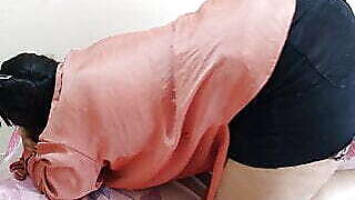 Indian Hot 18+ Girl Fucked By Neighbor Boy