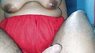 Desi Aunty apne doodh mein mere lund fuck