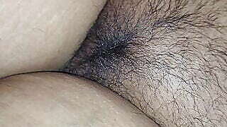 Desi beautiful hairy pussy view. Indian hairy pussy is love.
