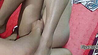 Diya Boyfriend se Chut Chodwaya kar Kush hogai Cum Pussy Inside Creampie