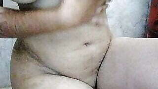 Aapni Gf ko nangi nahate hue dekha maja aa gya tum bi dekho